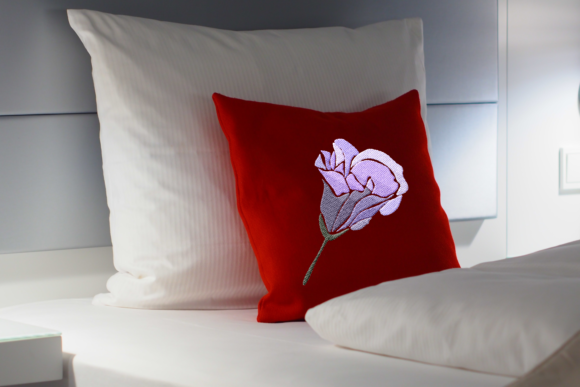 Purple Petal Flower: A Designer’s Review for Seasonal Embroidery